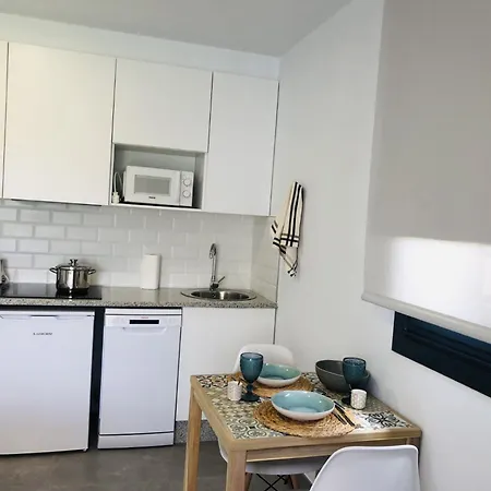 Os Amorodos Apartment *